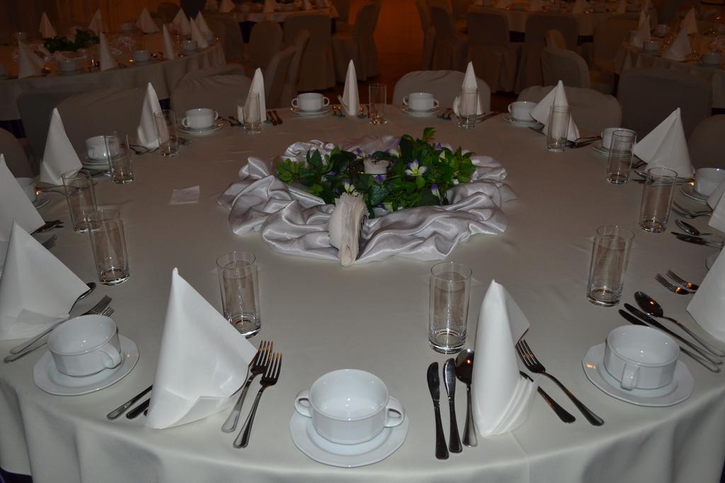 Hotel Akor Bydgoszcz Luaran gambar