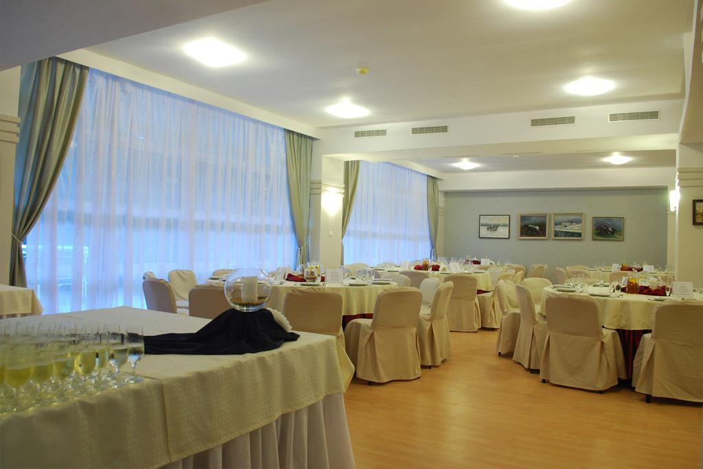 Hotel Akor Bydgoszcz Luaran gambar